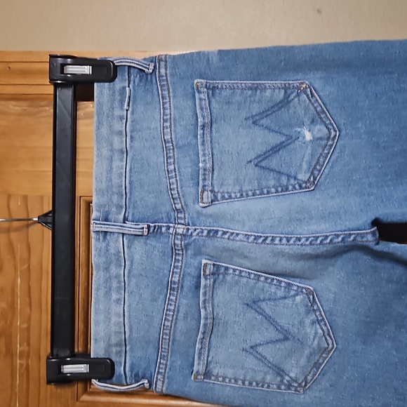 Mother High-Waisted Looker Ankle Fray Skinny Distessed Jeans - Picture 9 of 14